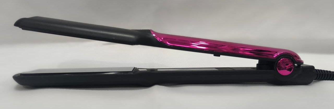 Remington Hair Straightener Keratin Therapy Hair Straightener Flat Iron – Best Quality Iron For Hair Straightening – Remington Keratin Therapy Iron